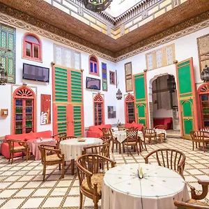 riad-haj-palace.hotelfesmorocco.com/